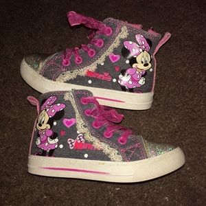 Girl's Minnie Shoes